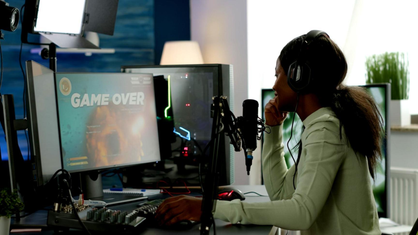 Instructor en sesión individual de esports